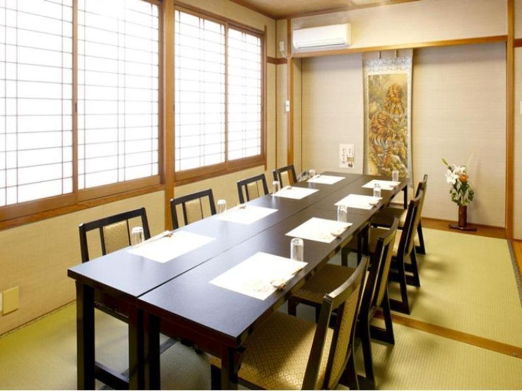 Business Hotel Kurama ฮิโกเนะ ภายนอก รูปภาพ